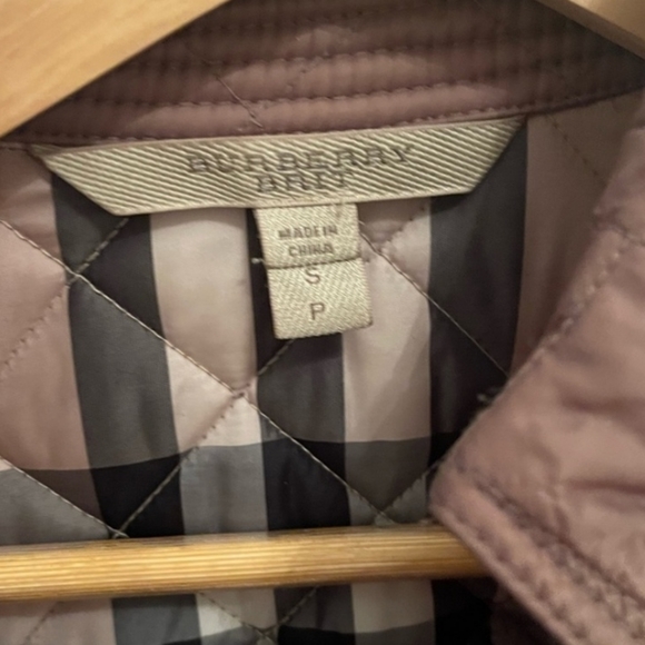 AUTH BURBERRY Quilted Nova Check Plaid lined jacket SIZE SMALL - Picture 4 of 8